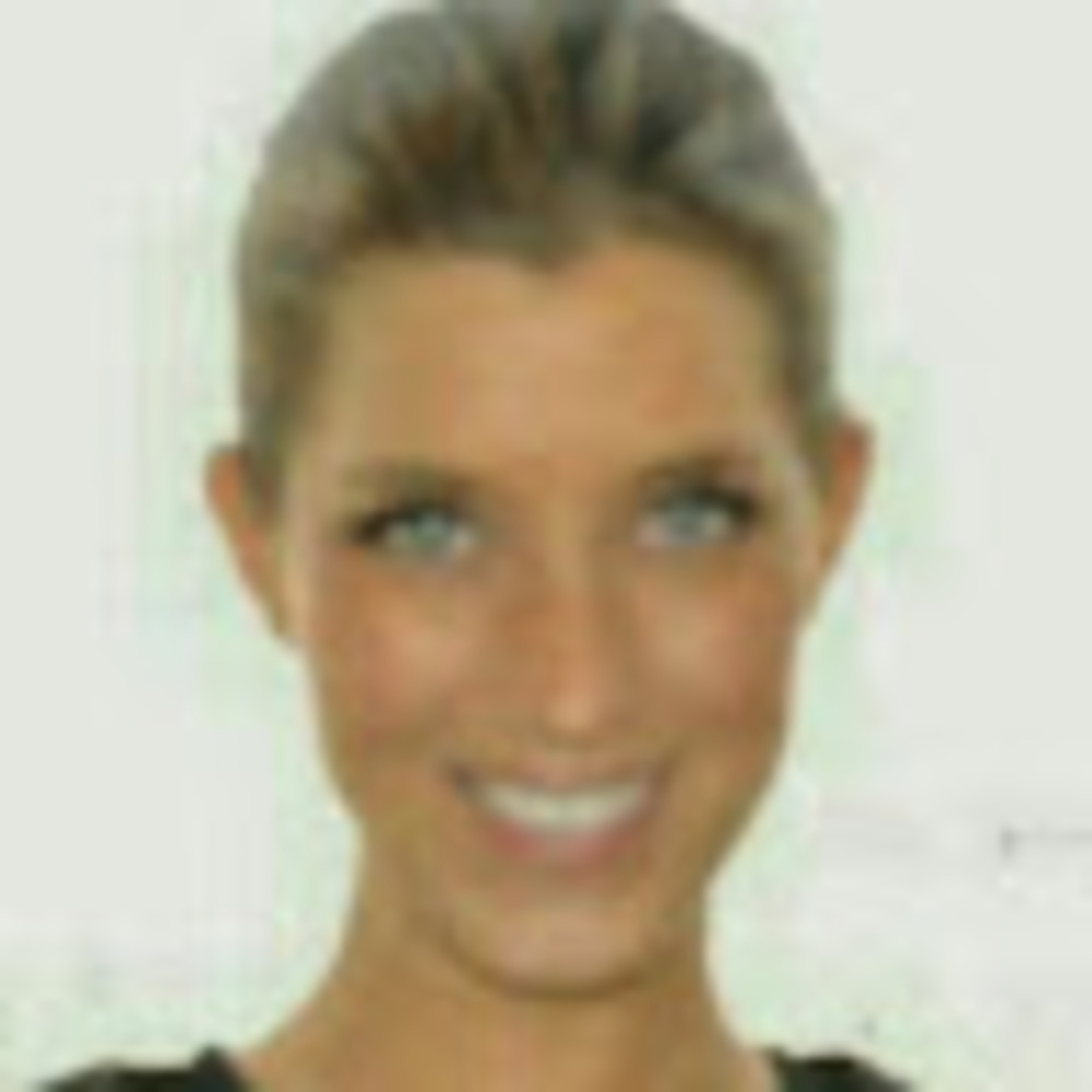 Meet your Posher, Lauren